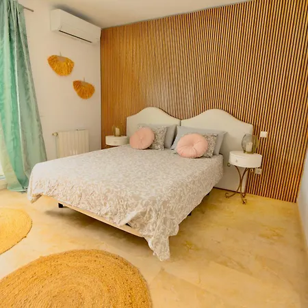 Sapore Di Mare Luxury And Cooking Bed and breakfast